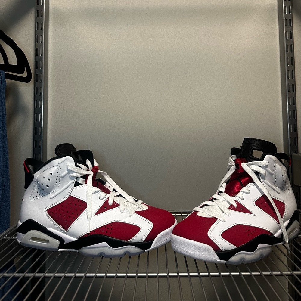 Jordan 6 Retro Carmine size 8 men